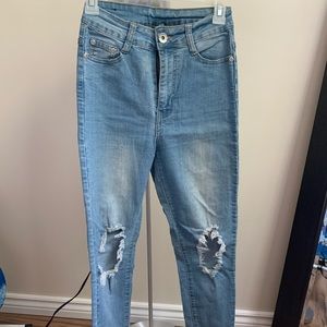 High waisted jeans